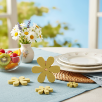 položky Bodová dekorácia Drevo žlté kvety Letná dekorácia na stôl Ø2–6cm 20 ks