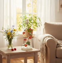 položky Kovový svietnik s jahodovou dekoráciou, krémový, okrúhly, V26 cm