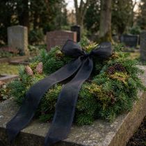 Článok Smútočná organzová stuha s okrajom 50 m čierna