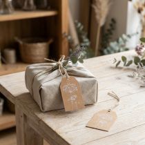 Článok Menovky na darčeky papierové hnedé kvety 8×5cm 24 ks