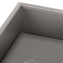 Článok Sivý kockový kvetináč s podstavcom pre modernú dekoráciu, 22 cm