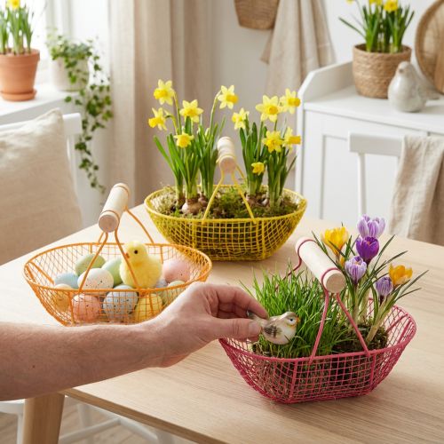 Drôtený košík s drevenou rukoväťou. Praktický dizajn. Ideálny na jarné dekorácie, do domácnosti a kancelárie. 17 cm, 6 kusov. | Floristik24.sk