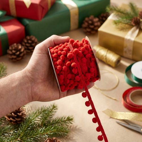 Článok Ozdobná stuha s bambulkami Pom Pom Ribbon červená 20mm 15m