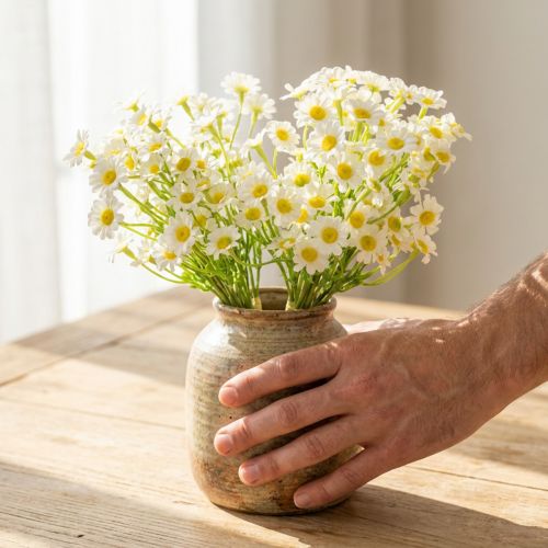 Umelý harmanček ako kytica kvetov pre prirodzenú a nenáročnú dekoráciu, 28 cm, 3 kusy | Floristik24.sk