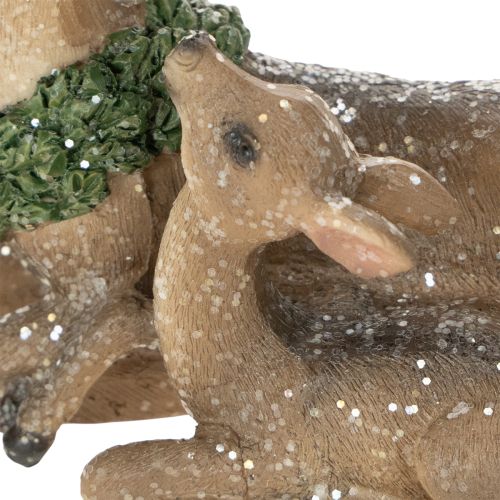 Dekoratívna figúrka jelenej rodiny so snehom ako zimnou dekoráciou, 17 cm | Floristik24.sk
