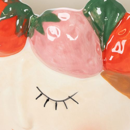 položky Dievčenská tvár v kvetináči so spiacimi jahodami, dekorácia do obývačky, jarná, 13 cm