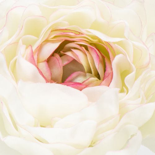 položky Umelý iskerník s jemnými kvetmi pre štýlovú a nenáročnú dekoráciu, 51 cm, 3 kusy.