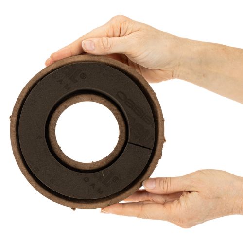 Článok Kvetinový penový prsteň OASIS® Renewal® Kvetinový penový prsteň Biolit® 17 cm 2 ks