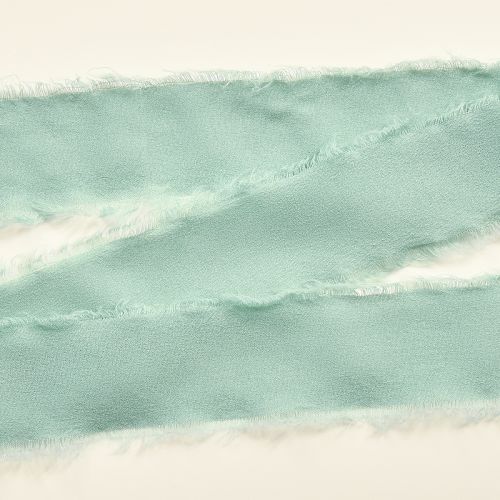 položky Ozdobná stuha z látky so strapcami šalviovo zelená 40mm 15m