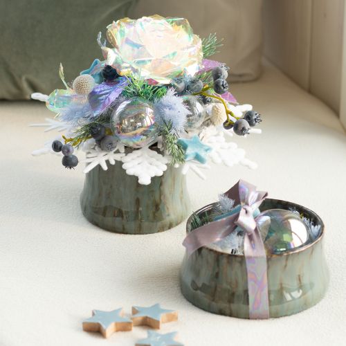 položky Sklenená vianočná guľa – perleťovo číra s dúhovým efektom a kovovým závesom, 5 cm, 24 kusov