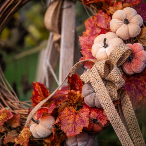 položky Dekoratívna tekvica z látky na paličke žltohnedá oranžová Ø7cm 9 ks