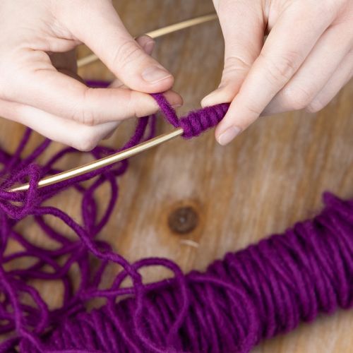 položky Vlnená šnúra, fialová, 55 m ozdobný špagát na kvetinárstvo a remeslá