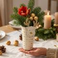 Kvetináč soba adventná dekorácia Kovová dekorácia kvetináč na Vianoce Biela zlatá V28cm Ø8,5cm | Floristik24.sk