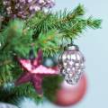 Floristik24 Mini dekorácia na vianočný stromček mix 4,5 cm strieborná, ružová 10 kusov