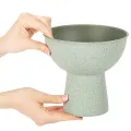 Moderný okrúhly kvetináč na vysokej základni, 18 cm | Floristik24.sk